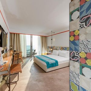 Superior Sea View King Room
